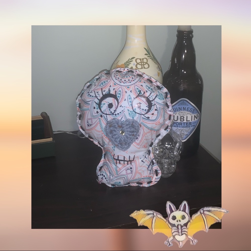 💀 Mandala Love Skull Plush